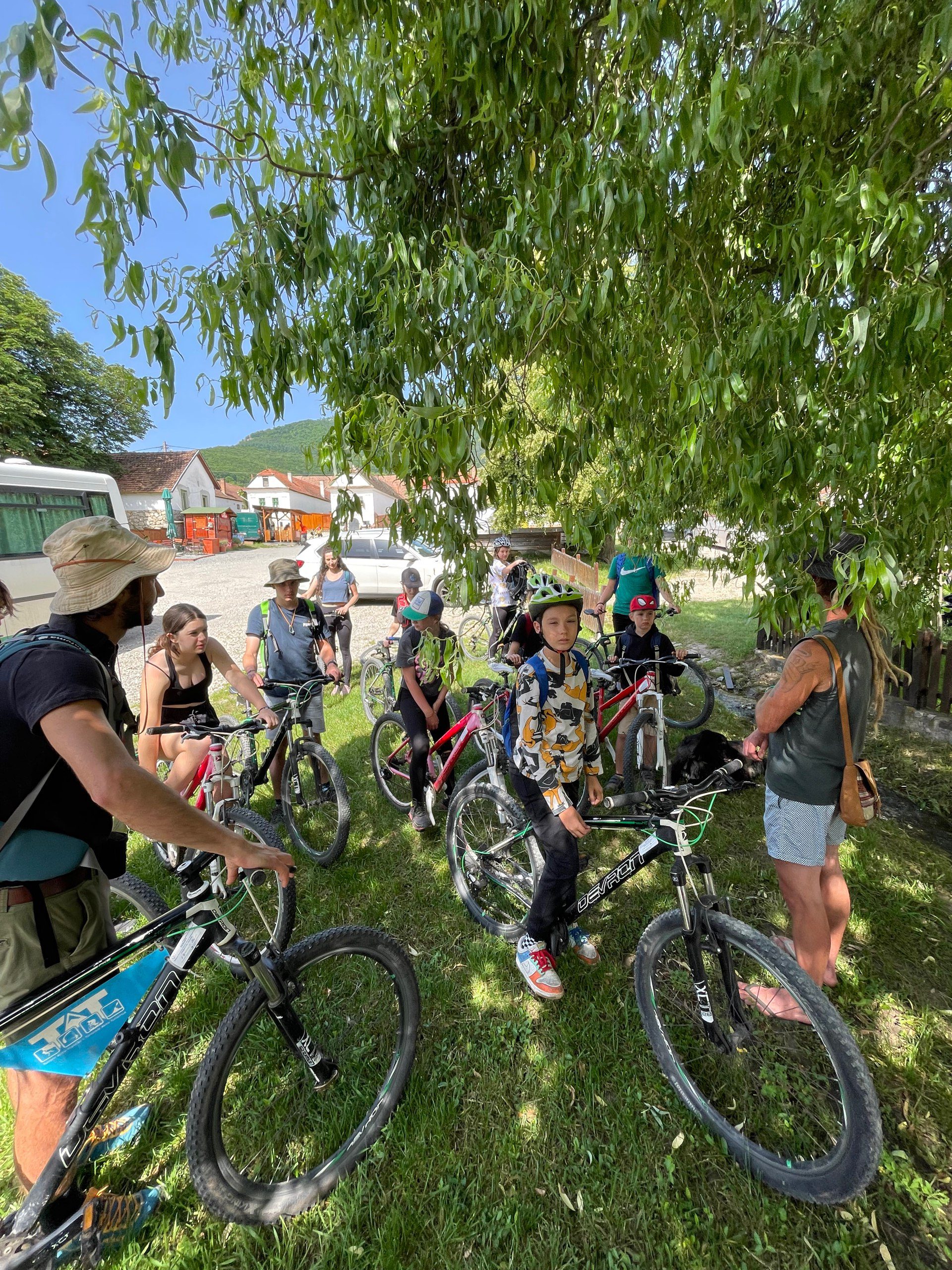 photo_2025-04-28_23-31-29