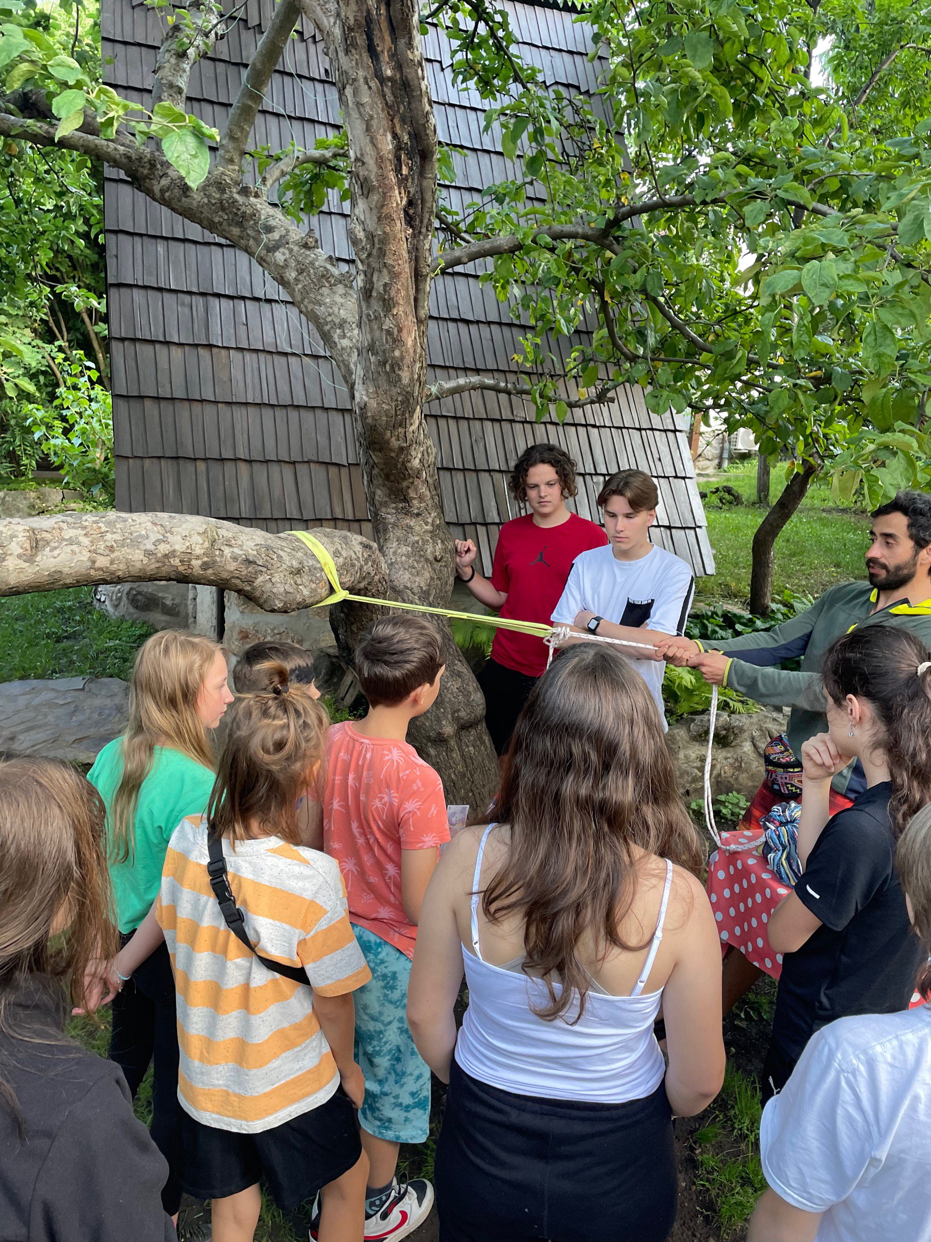 photo_2025-04-29_13-34-56