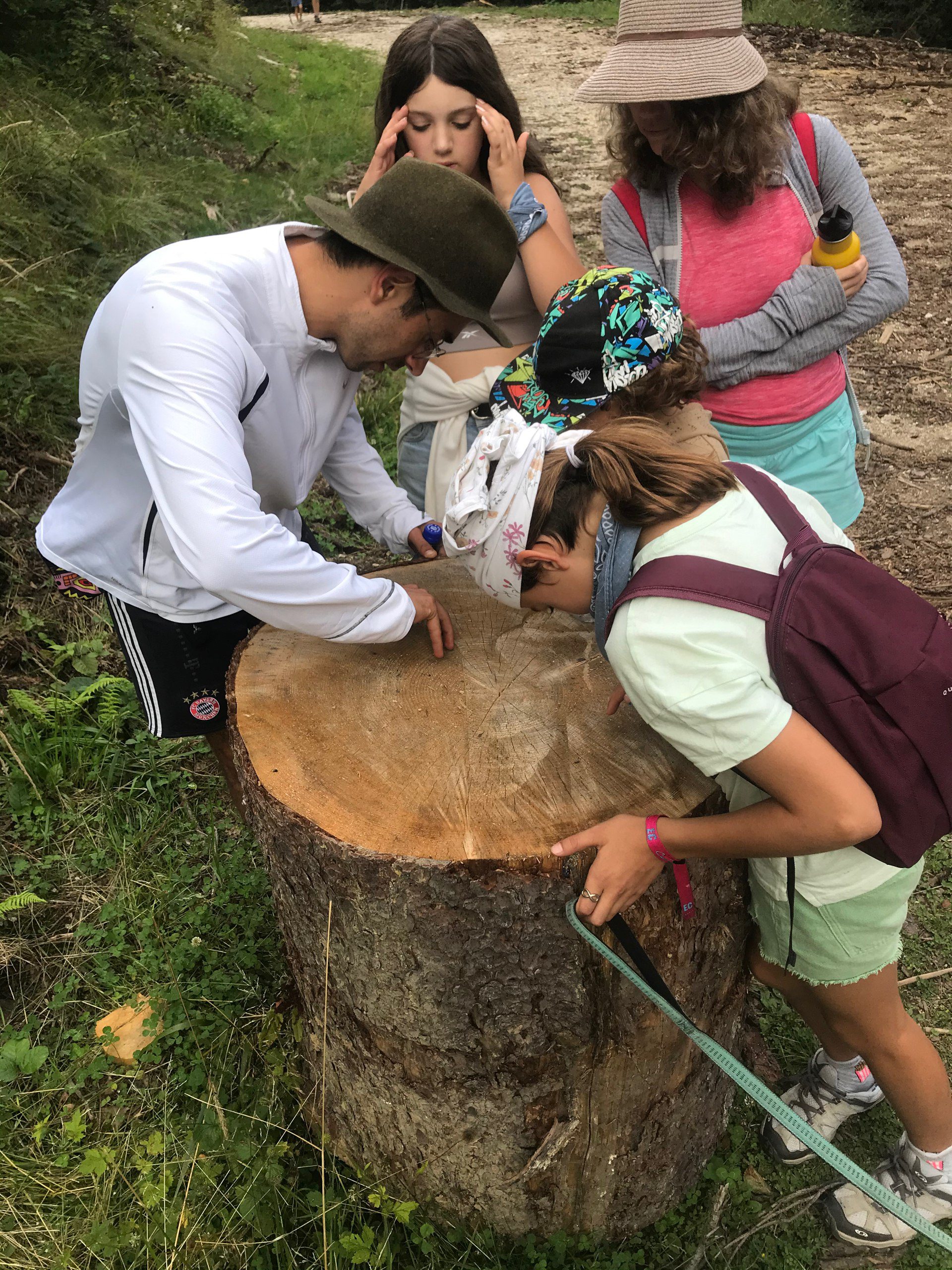 photo_2025-04-29_13-49-55